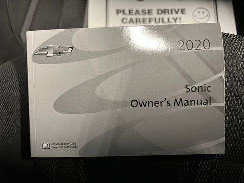 Used 2020 Chevrolet Sonic LT image 41