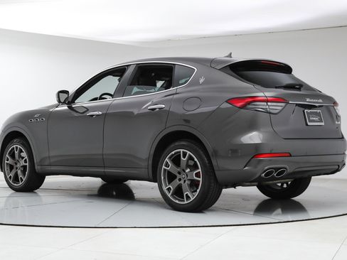 Certified 2023 Maserati Levante GT AWD/4WD image 3