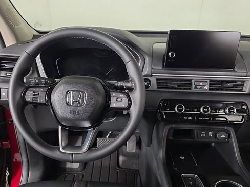 Certified 2025 Honda Pilot EX-L image 9