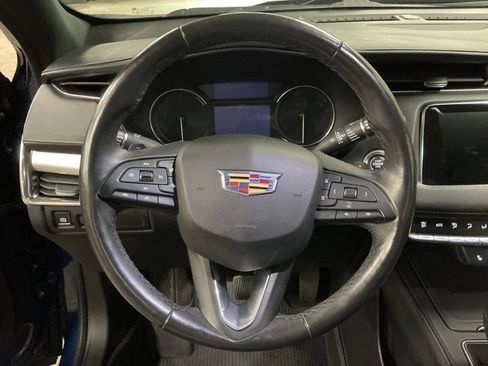 Used 2019 Cadillac XT4 Premium Luxury image 13