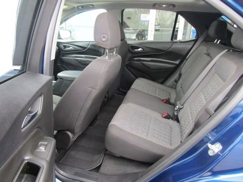 Used 2022 Chevrolet Equinox LT image 21