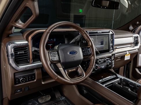 Used 2026 Ford F450 King Ranch w/ Chrome Package image 16