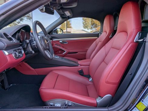 New 2025 Porsche 718 Boxster image 5