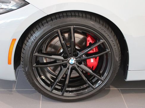 Used 2024 BMW M440i Convertible w/ Shadowloine Package RWD image 33