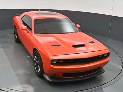 Used 2020 Dodge Challenger R/T Scat Pack RWD image 39