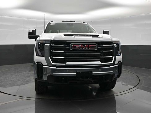 New 2026 GMC Sierra 2500 SLT w/ SLT Premium Package AWD/4WD image 2