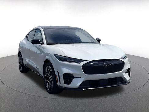 Used 2023 Ford Mustang Mach-E GT image 3
