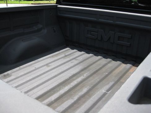 Used 2015 GMC Canyon SLT RWD image 11