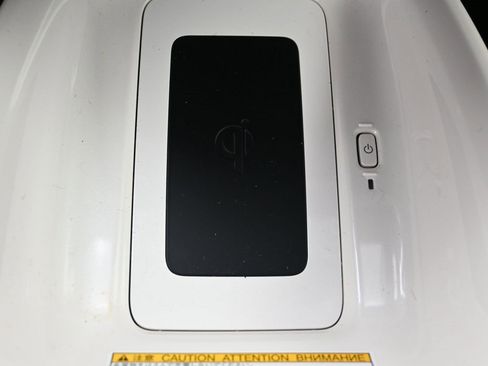 Used 2016 Toyota Prius Three Touring image 24