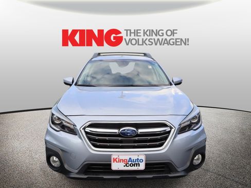 Used 2019 Subaru Outback 2.5i Limited AWD/4WD image 9