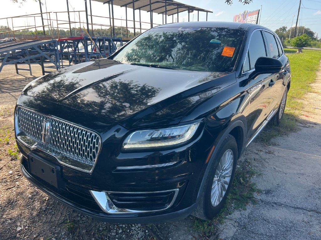 Used 2019 Lincoln Nautilus FWD image 1