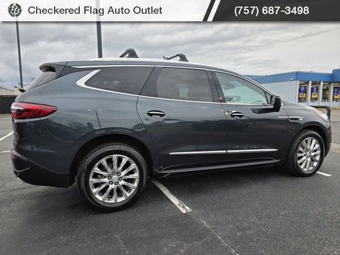 Used 2018 Buick Enclave Premium w/ LPO, Hit The Road Package image 8