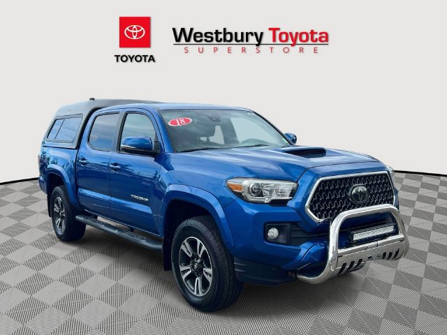 Used 2018 Toyota Tacoma TRD Sport AWD/4WD image 1