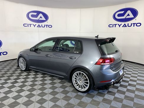 Used 2021 Volkswagen Golf 4-Door FWD image 5