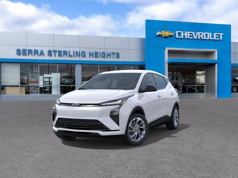 New 2027 Chevrolet Bolt LT w/ Comfort Package FWD image 8