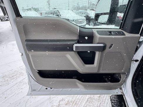 Used 2022 Ford F250 XLT AWD/4WD image 10