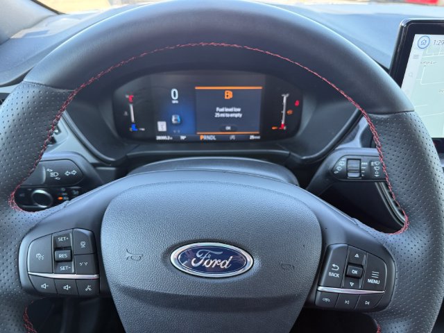 Certified 2024 Ford Escape ST-Line w/ Tech Pack #1 AWD/4WD image 18