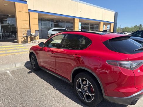 Used 2024 Alfa Romeo Stelvio Ti w/ Active Assist Plus Package AWD/4WD image 5