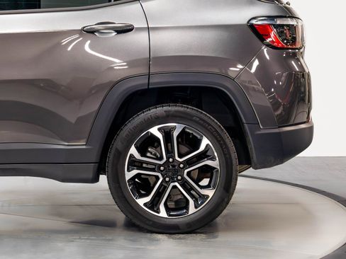 Used 2022 Jeep Compass Limited AWD/4WD image 40