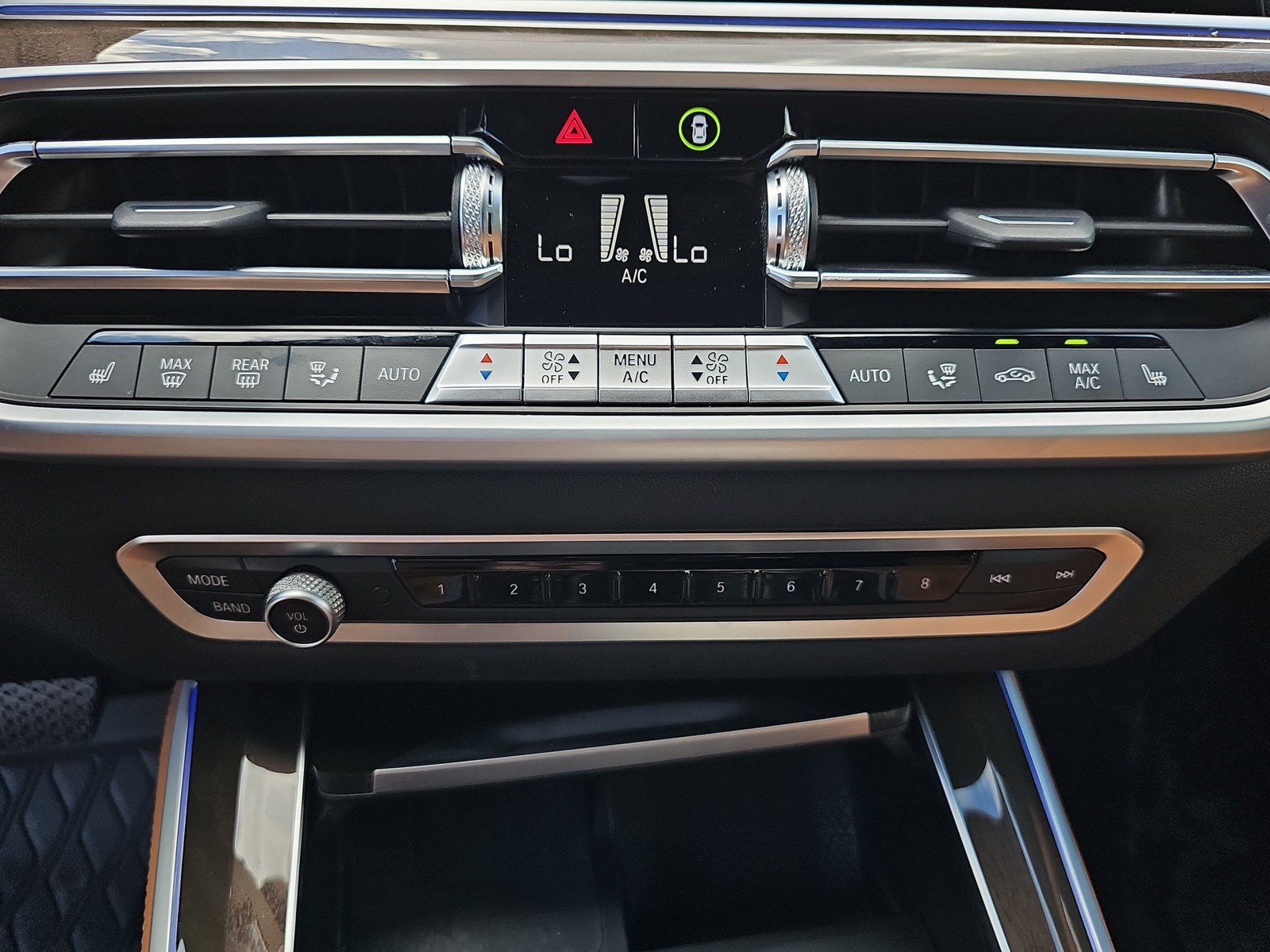 Used 2022 BMW X5 xDrive40i AWD/4WD image 29