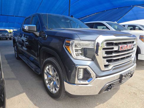 Used 2020 GMC Sierra 1500 SLT w/ SLT Premium Plus Package image 2