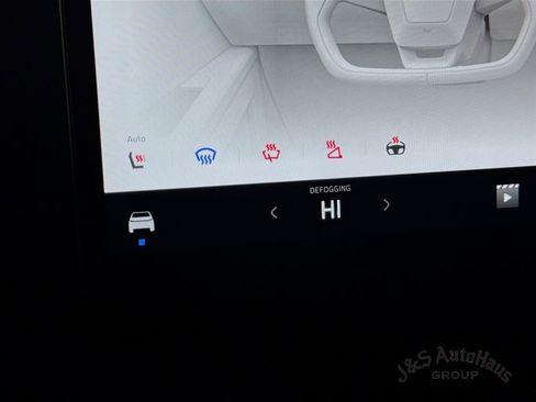 Used 2025 Tesla Cybertruck AWD Crew Cab image 27