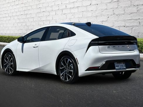 Used 2024 Toyota Prius Prime Premium w/ Advanced Technology Package FWD image 6