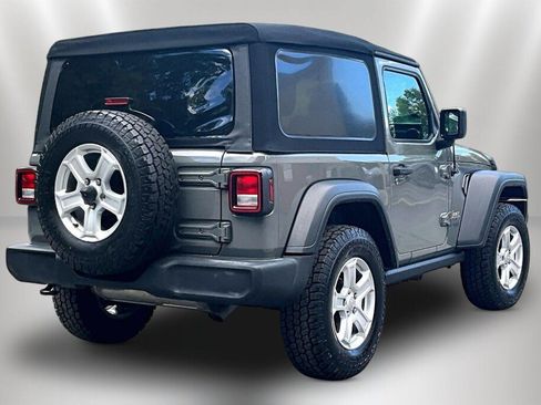 Used 2019 Jeep Wrangler Sport AWD/4WD image 5
