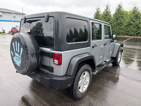 Used 2015 Jeep Wrangler Unlimited Sport w/ Quick Order Package 24S AWD/4WD image 5