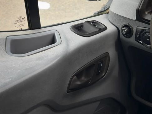 Used 2018 Ford Transit 350 XL RWD image 23