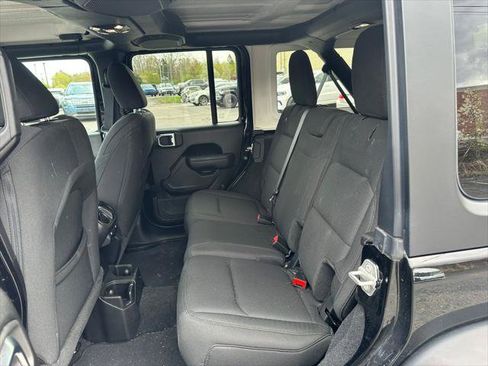 Certified 2023 Jeep Wrangler Unlimited Sport AWD/4WD image 19
