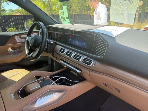 Used 2024 Mercedes-Benz GLE 350 4MATIC image 8