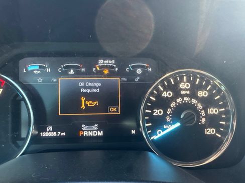 Used 2019 Ford F150 King Ranch w/ Equipment Group 601A Luxury AWD/4WD image 12