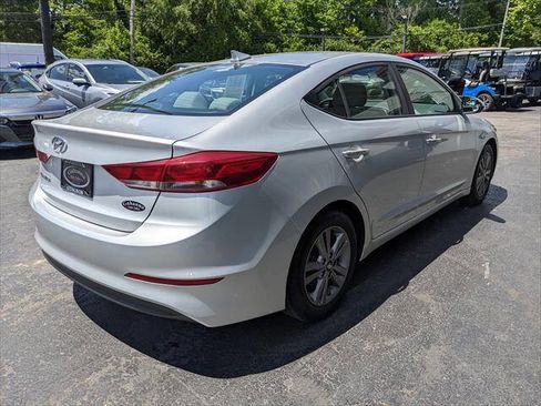 Used 2018 Hyundai Elantra SEL FWD image 5