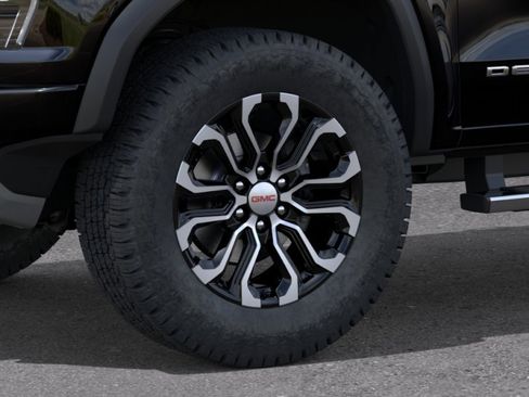 New 2026 GMC Canyon Denali AWD/4WD image 9