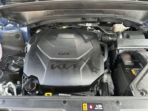 Certified 2024 Kia Telluride EX FWD image 17