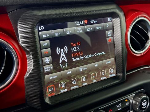 Used 2023 Jeep Wrangler Unlimited Rubicon w/ LED Lighting Group image 15