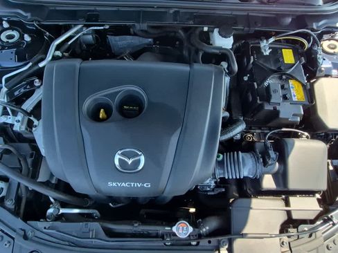 Used 2022 MAZDA MAZDA3 s FWD image 17