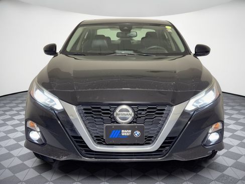 Used 2020 Nissan Altima 2.5 SL FWD image 6