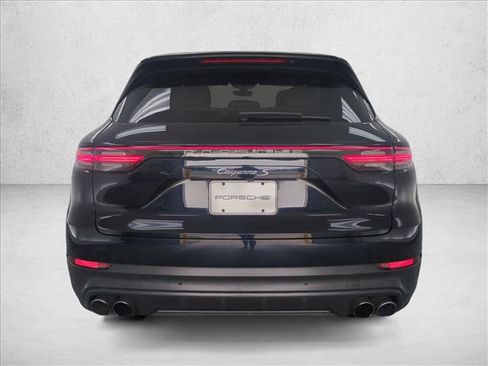 Used 2019 Porsche Cayenne S AWD/4WD image 7
