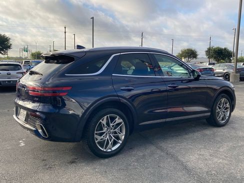 Used 2025 Genesis GV70 2.5T AWD/4WD image 4