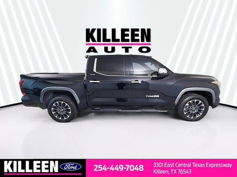 Used 2025 Toyota Tundra Limited AWD/4WD image 10