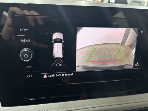 New 2025 Volkswagen Taos S image 19