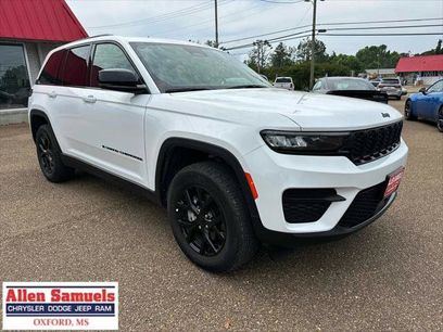 Certified 2025 Jeep Grand Cherokee Altitude