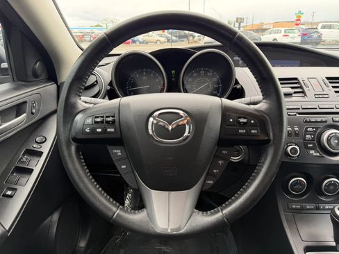 Used 2013 MAZDA MAZDA3 i Touring FWD image 21