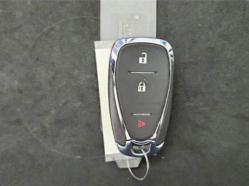 Used 2023 Chevrolet Equinox LS w/ Driver Confidence II Package AWD/4WD image 21