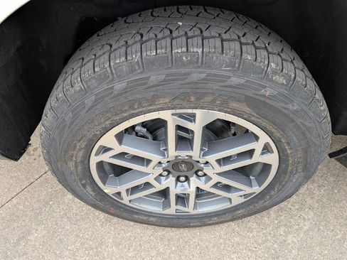 New 2026 Ford Expedition Max Active image 8