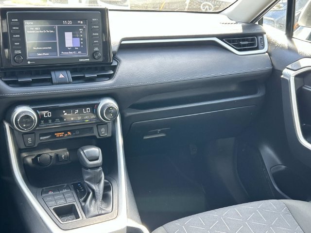 Used 2022 Toyota RAV4 XLE AWD/4WD image 24