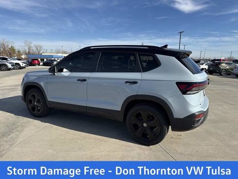 New 2026 Volkswagen Taos SE AWD/4WD image 7
