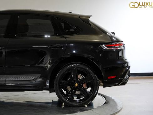 Used 2024 Porsche Macan image 15